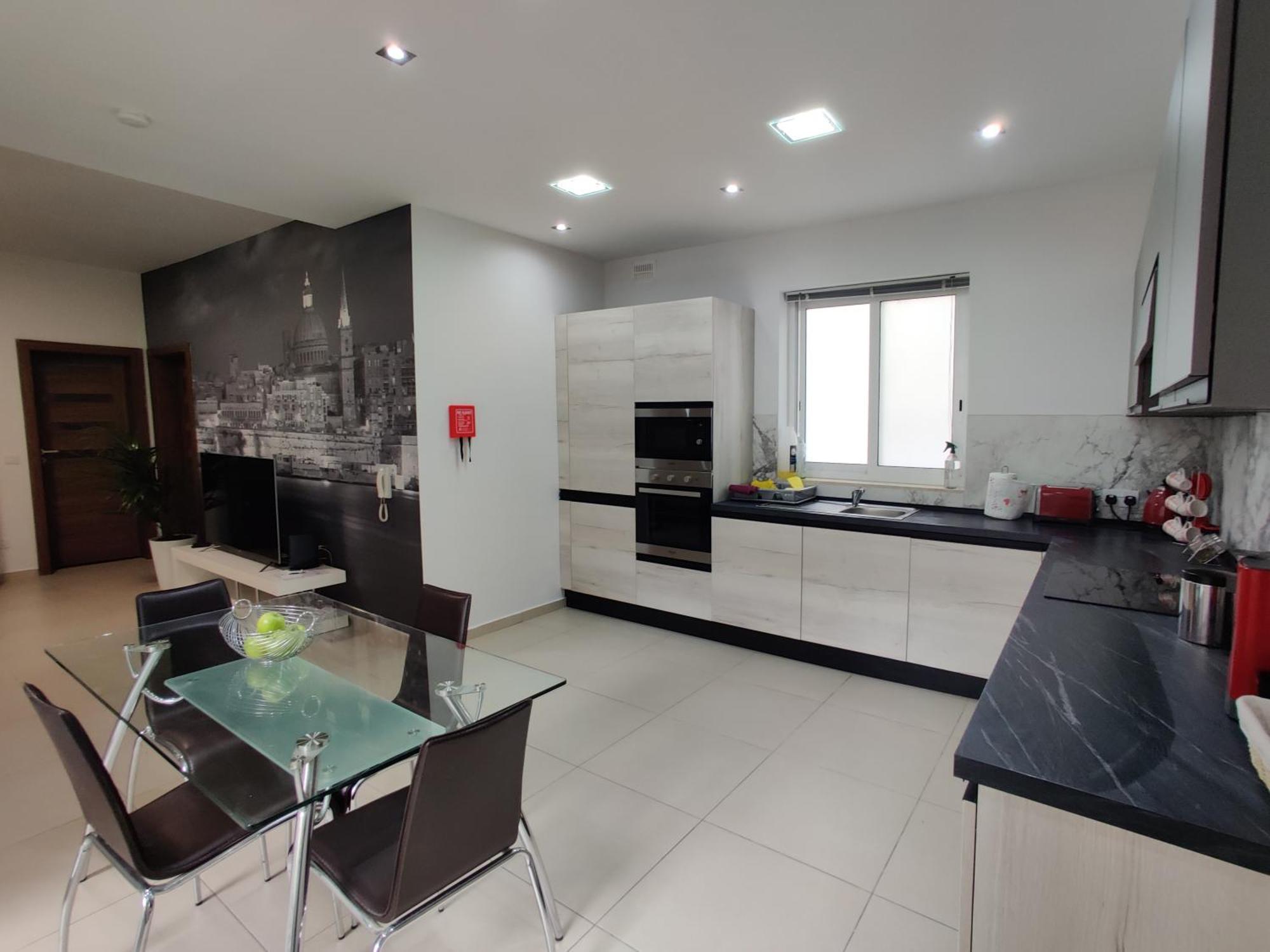 Depiro Point Deluxe - Modern, Designer Apartment 2 Minutes Away From Popular Sliema Seafront Exterior photo